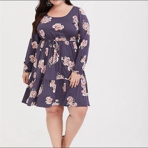 Torrid floral drawstring waist tiered challis dress